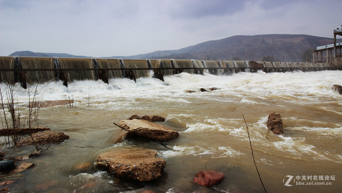 携一组洮河风光片看望老友“130加农炮”