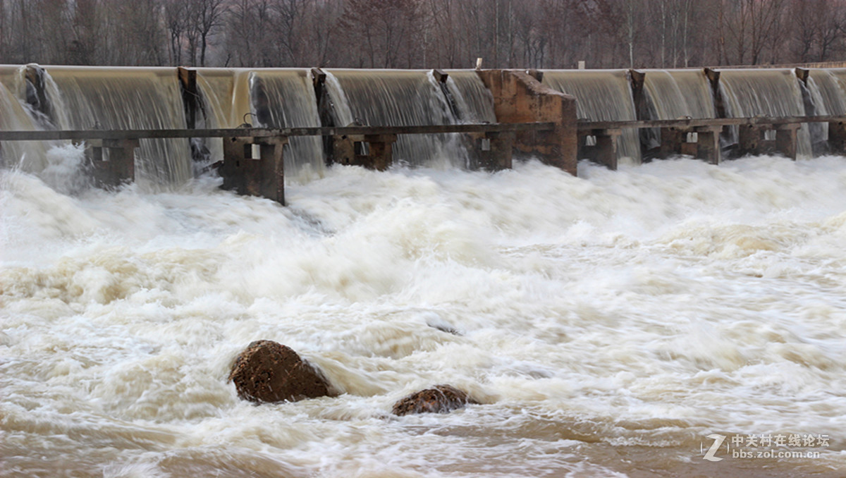 携一组洮河风光片看望老友“130加农炮”