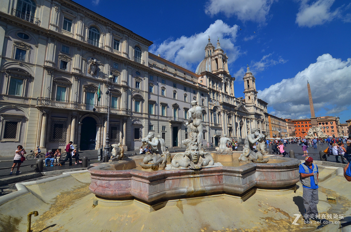 罗马纳沃纳广场