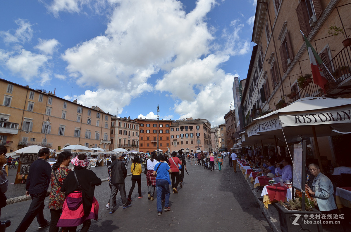 罗马纳沃纳广场