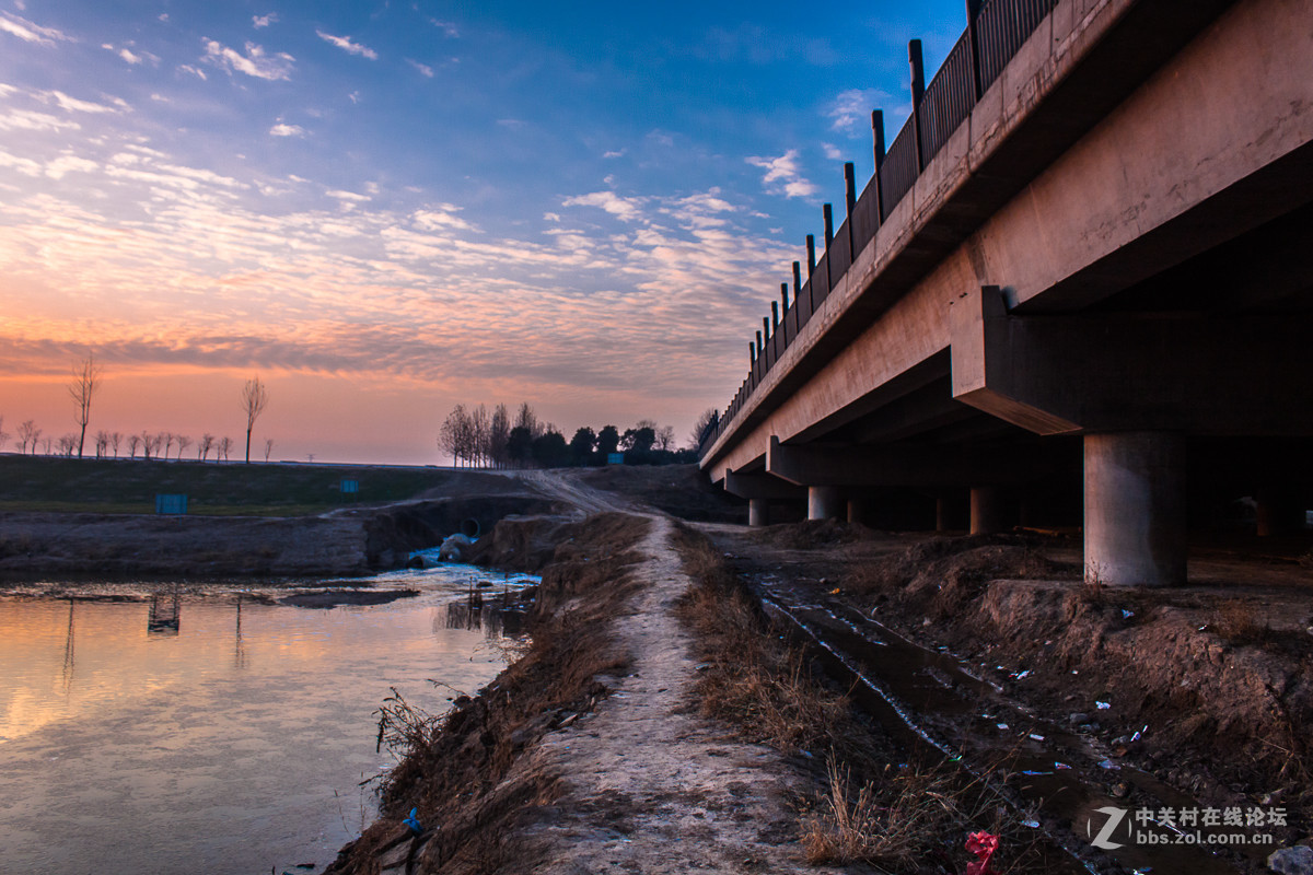 一组掘作【日出东方】---求指教