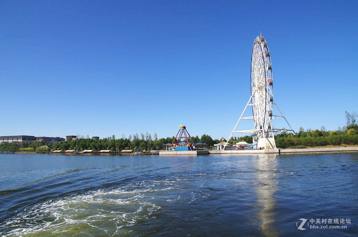 驶向鱼岛景区的速写12316p