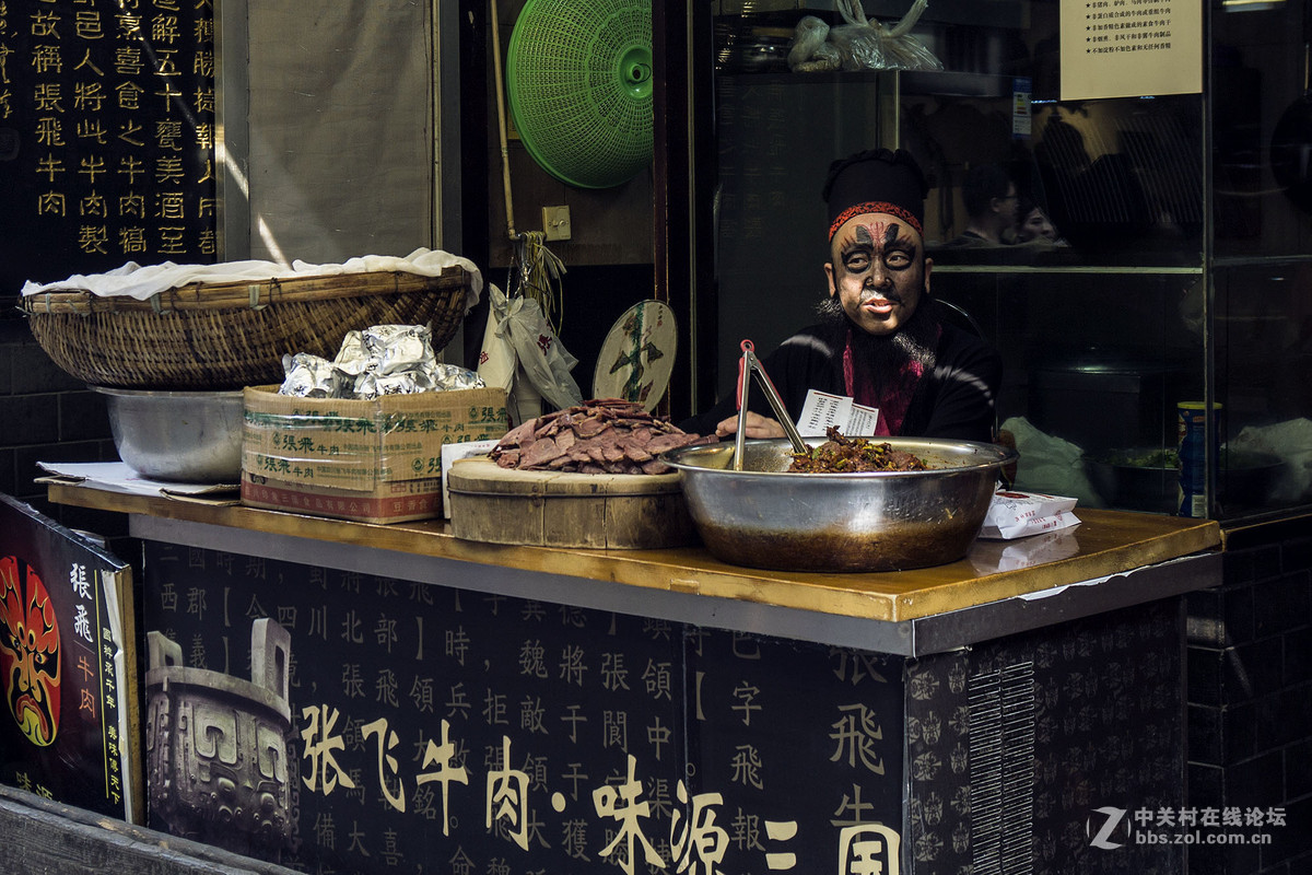 索尼Vario-Tessar T* E 16-70mm f/4 ZA OSS扫街