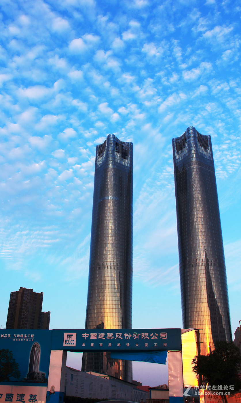 江西南昌最高楼303米双子塔.-中关村在线摄影论坛