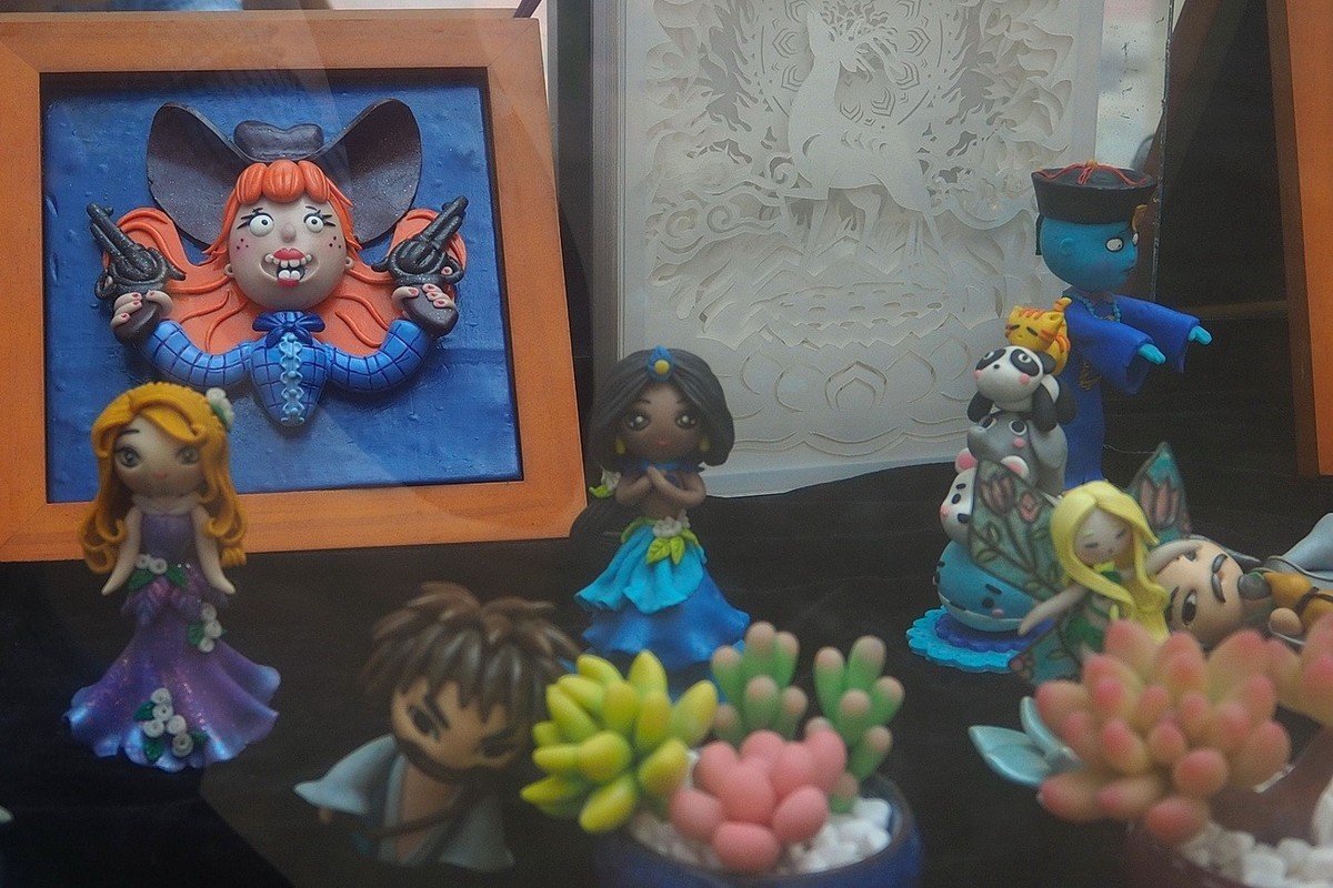 《裕华园丁 独具匠心—裕华区中小学社团专家工作室作品展》