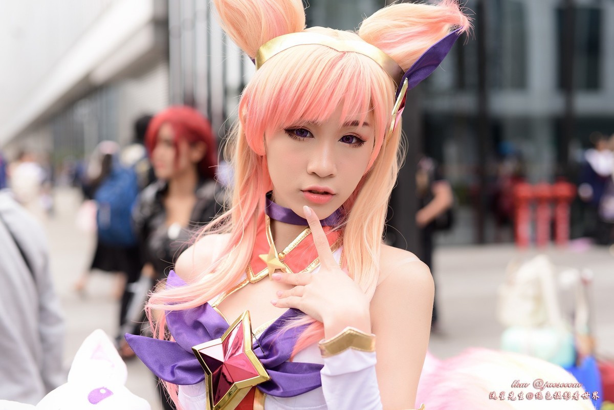 极品级的青春靓丽的可爱少女（广州萤火虫动漫节）