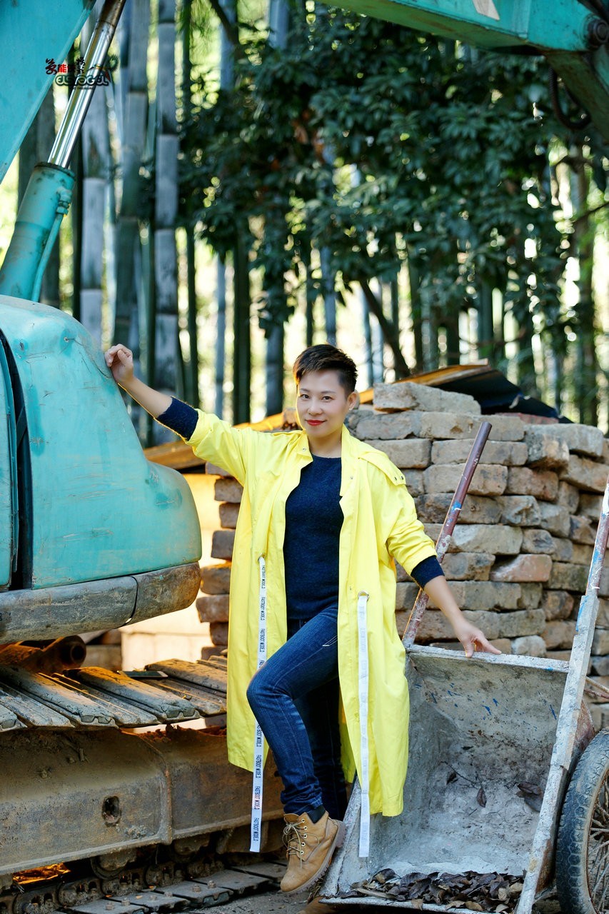 【竹林·荒废地美女】---格格