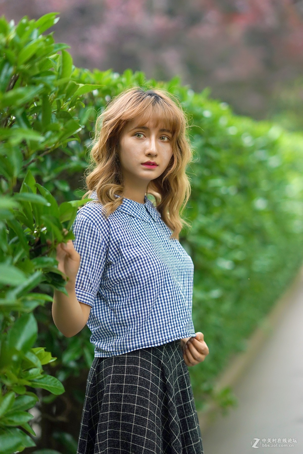 维族来的姑娘