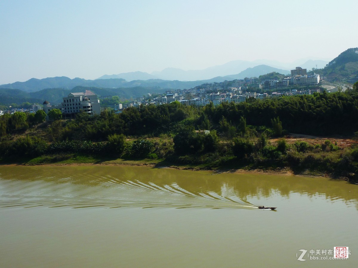 #五一随手拍活动#家乡高铁北站周边风光(己获三等奖)