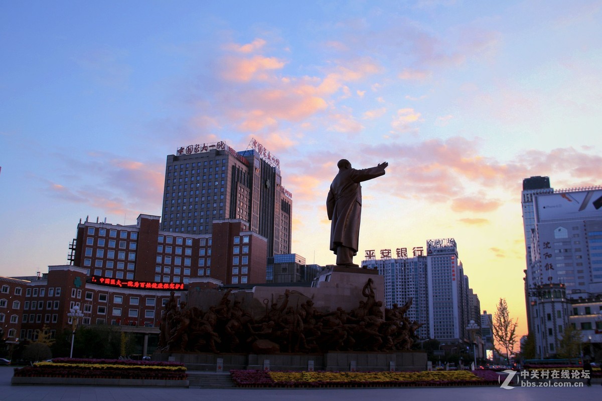 中山广场晚霞景-------2015.10.29日沈阳中山广场拍摄习作分享