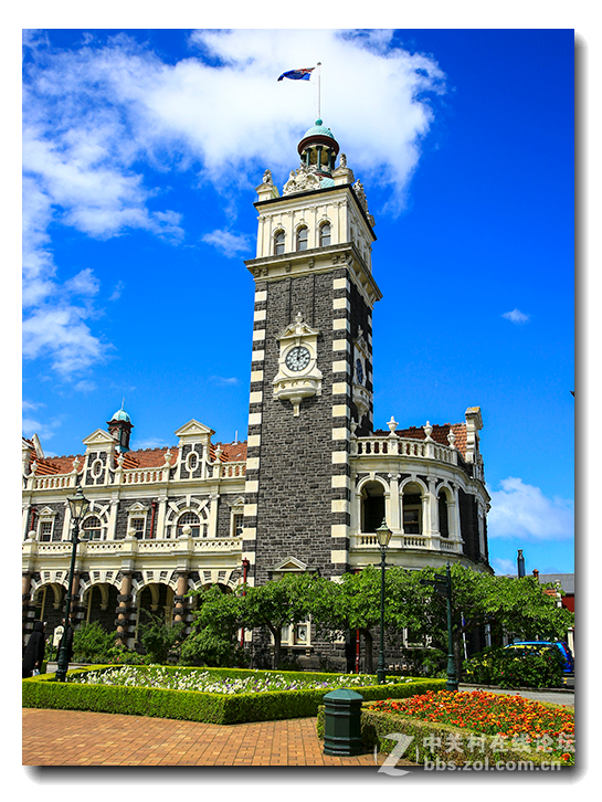 新西兰《但尼丁火车站》