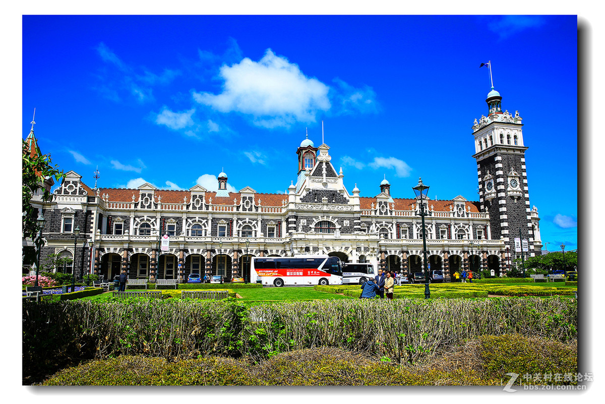 新西兰《但尼丁火车站》