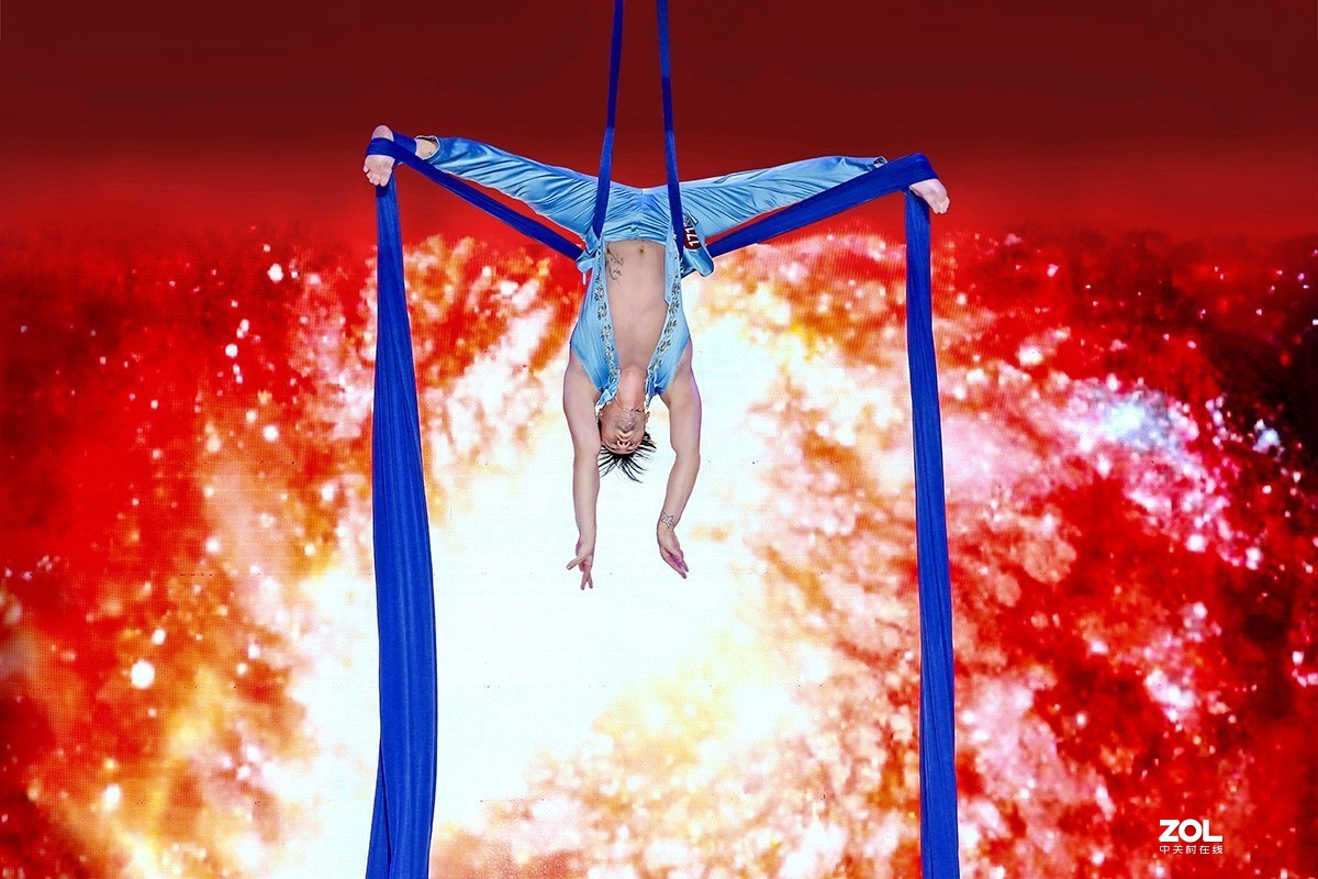 迷幻空间的舞者