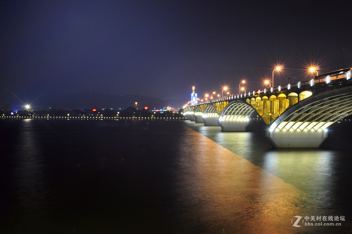 长沙湘江橘子洲大桥灿烂夜景