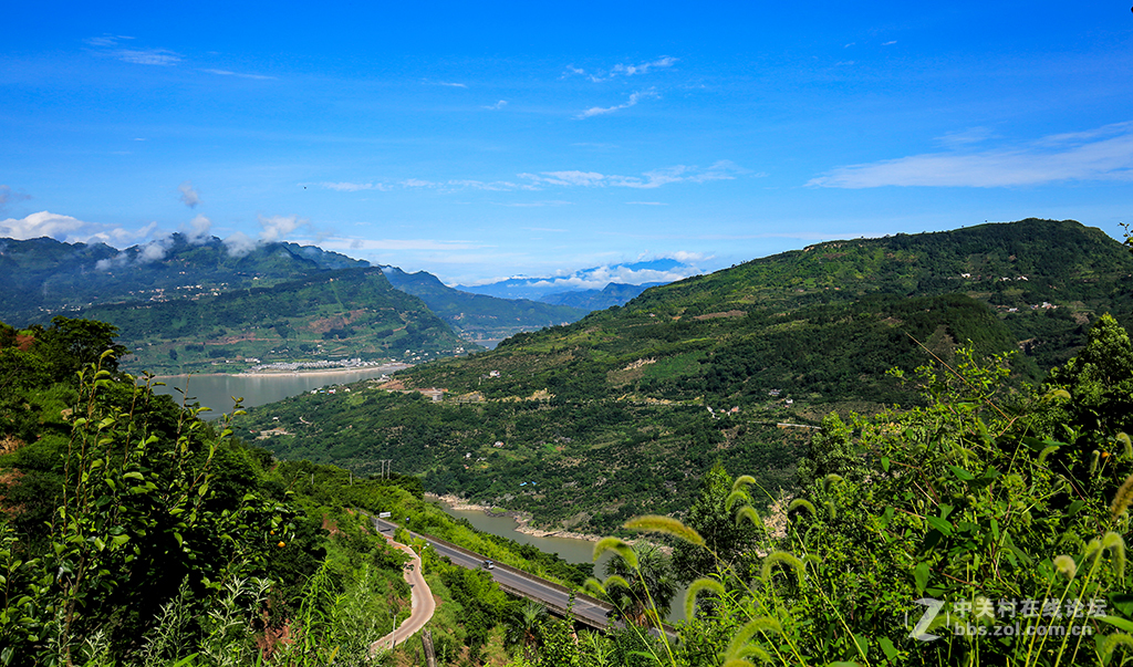 云南昭通西部大峡谷风景