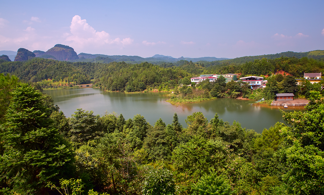 发现梅州之美  挖掘梅州之奇