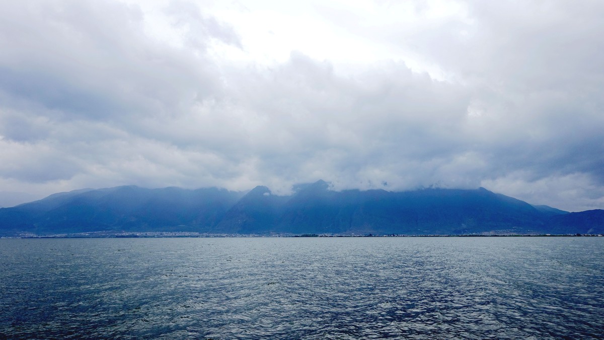 洱海风光（阴天拍摄）