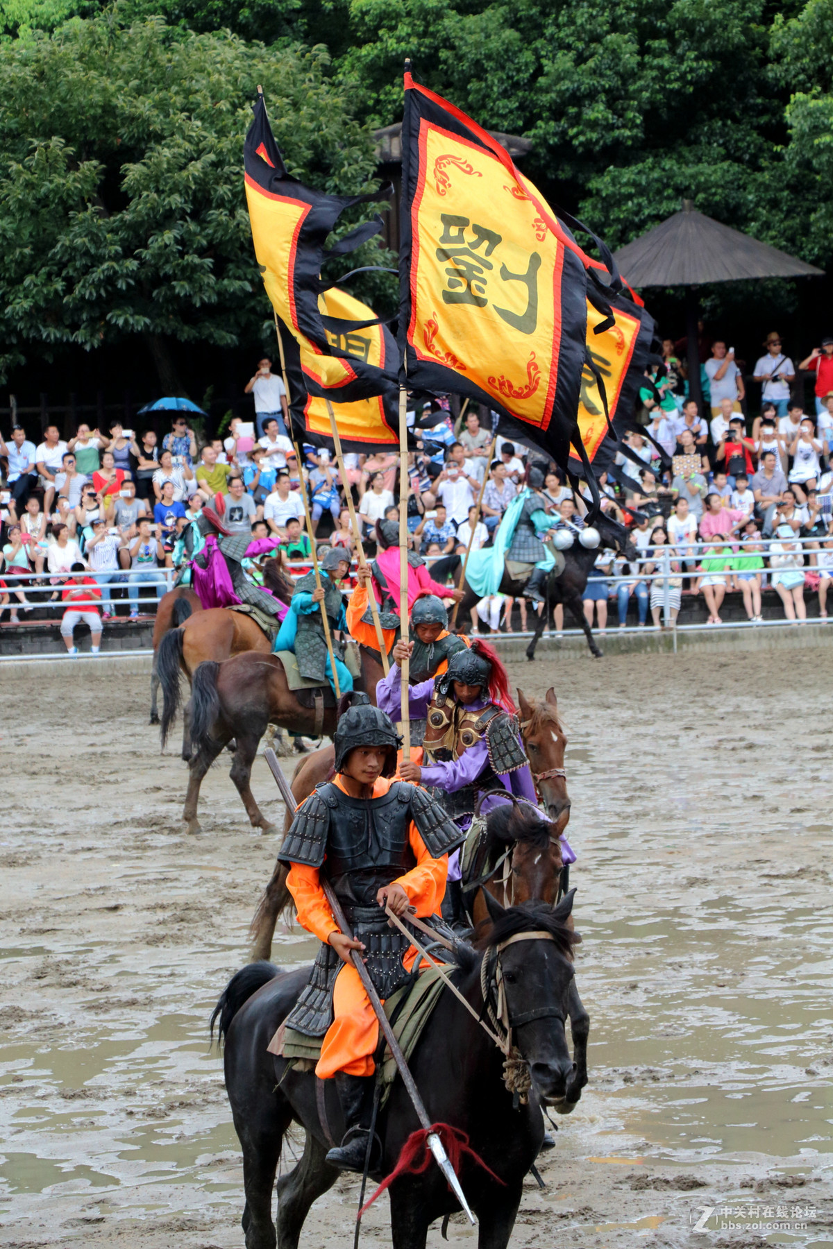 无锡三国城《三英战吕布》表演抓拍
