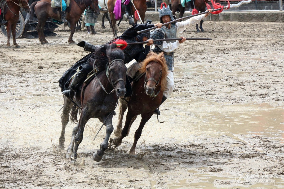无锡三国城《三英战吕布》表演抓拍