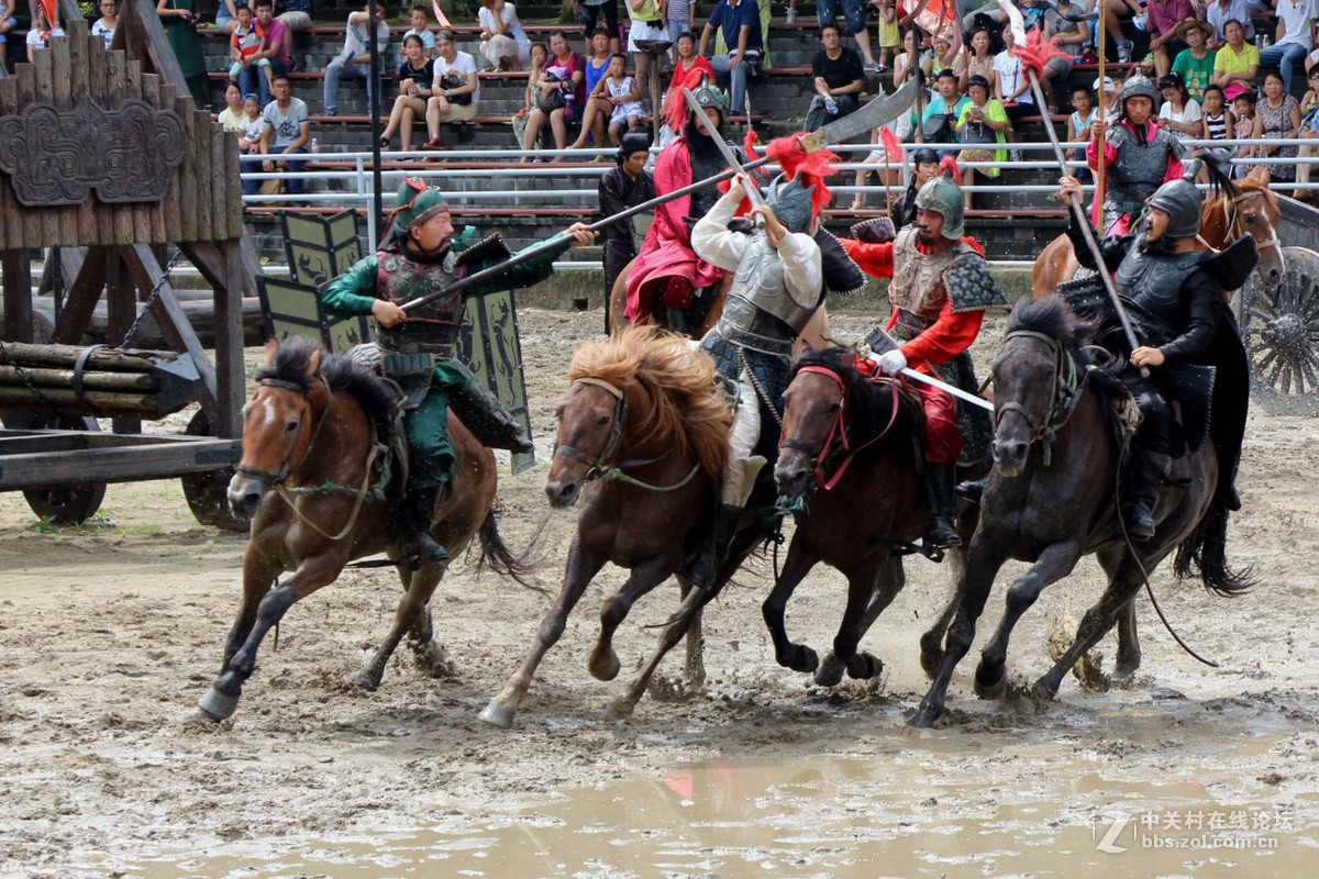 无锡三国城《三英战吕布》表演抓拍