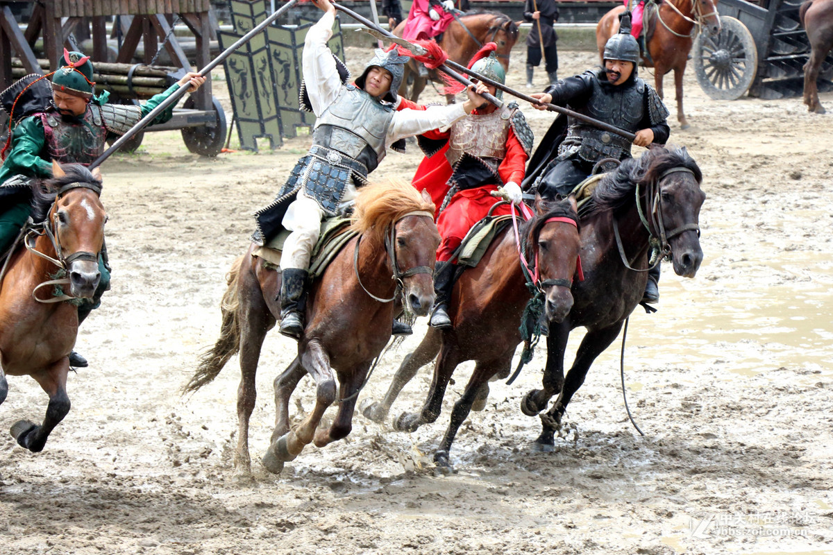 无锡三国城《三英战吕布》表演抓拍