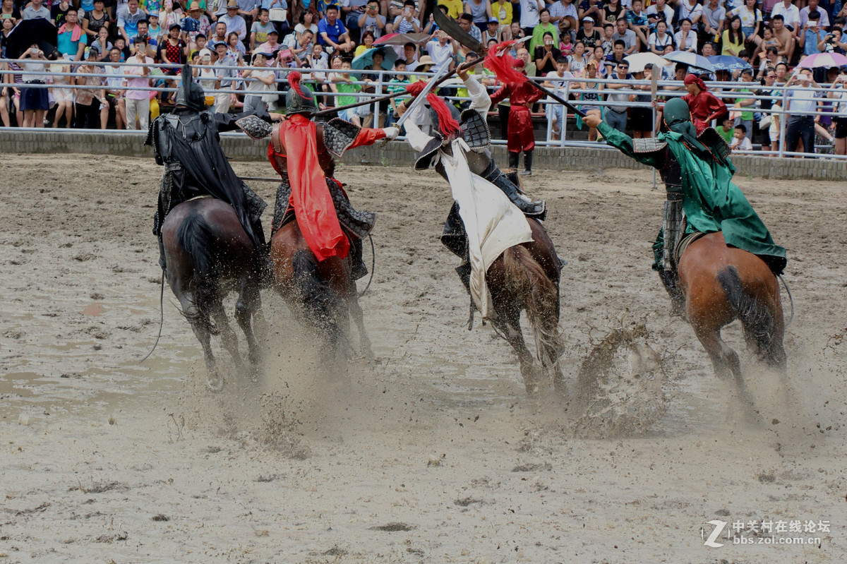 无锡三国城《三英战吕布》表演抓拍