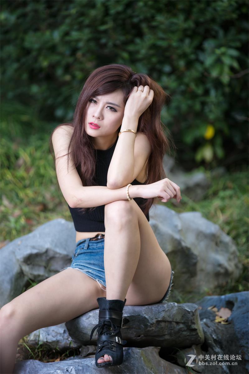 #2015MissChianjoy摄影大赛# +多变的靓模——董敏捷