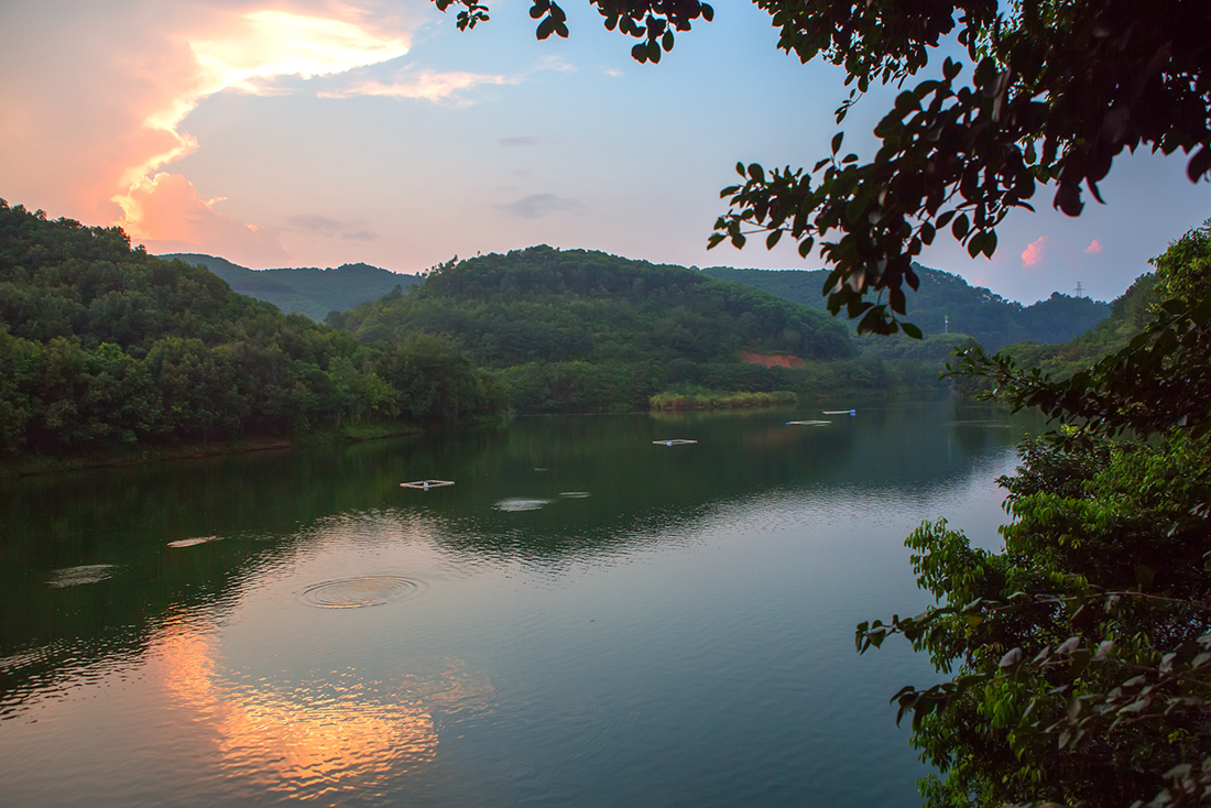 发现梅州之美  挖掘梅州之奇
