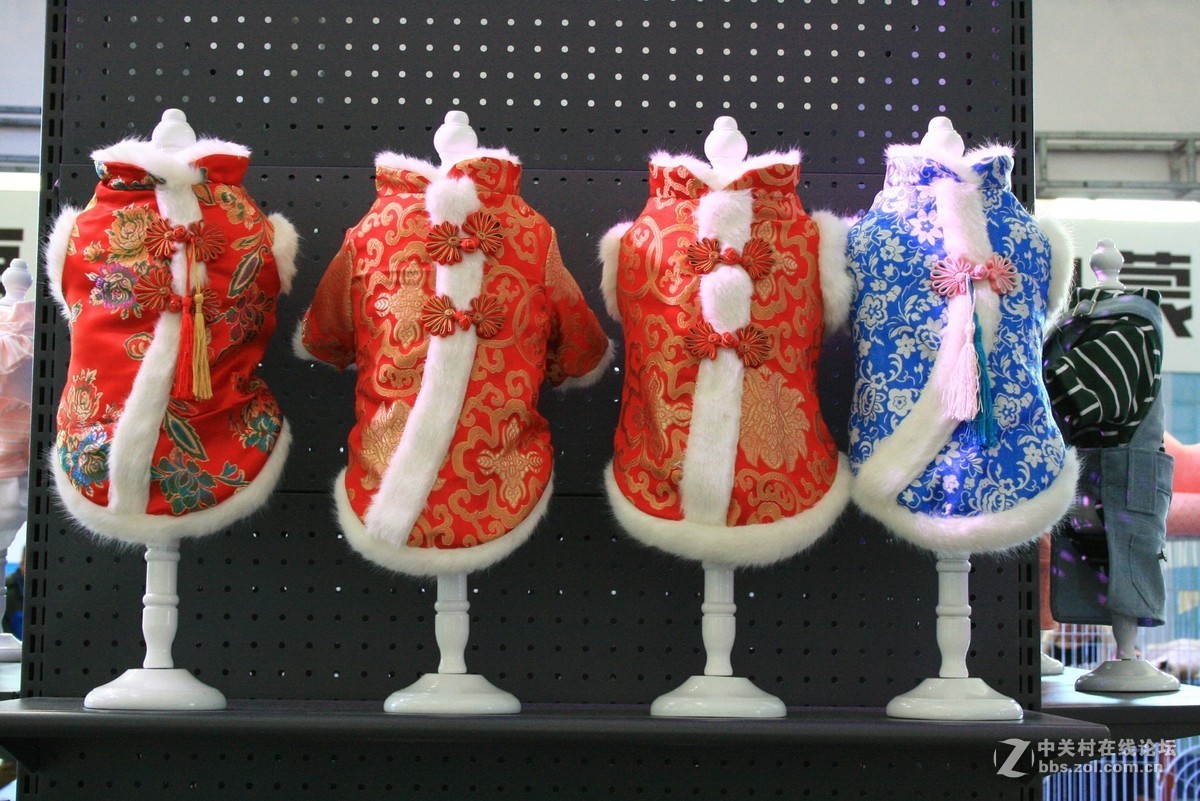 翻出来一个400D，随拍一组