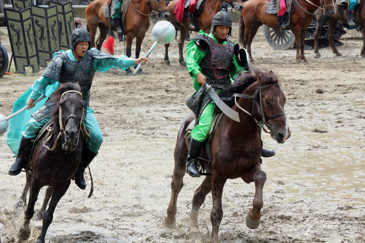 无锡三国城《三英战吕布》表演抓拍