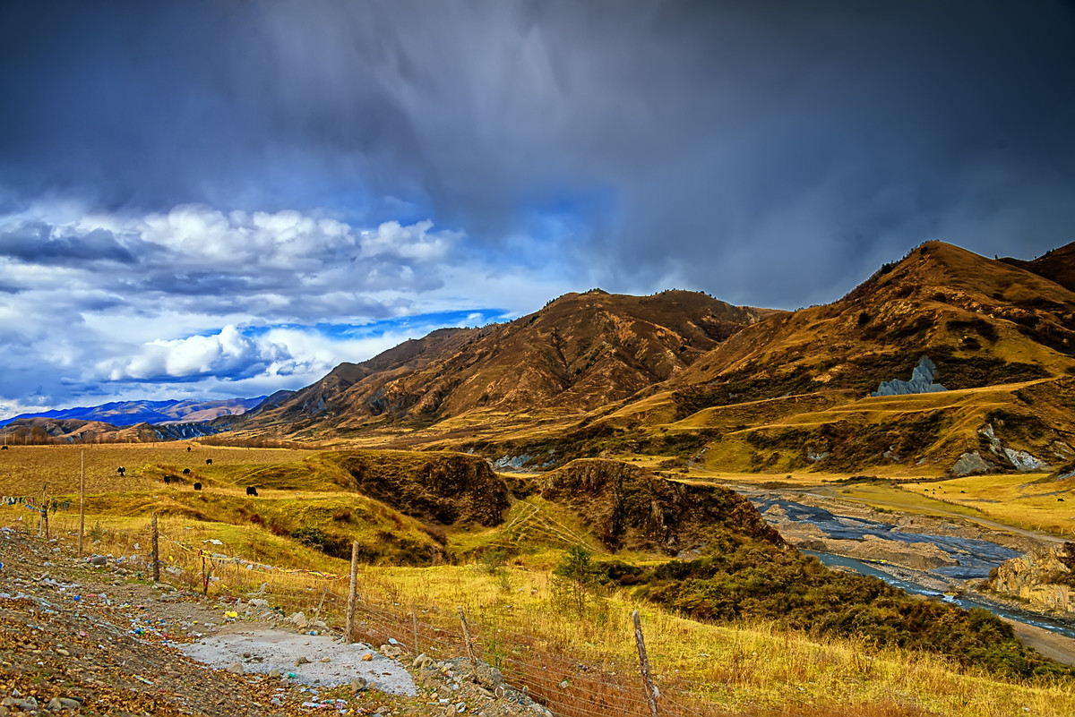 川西风光 《行摄八美镇（2）》