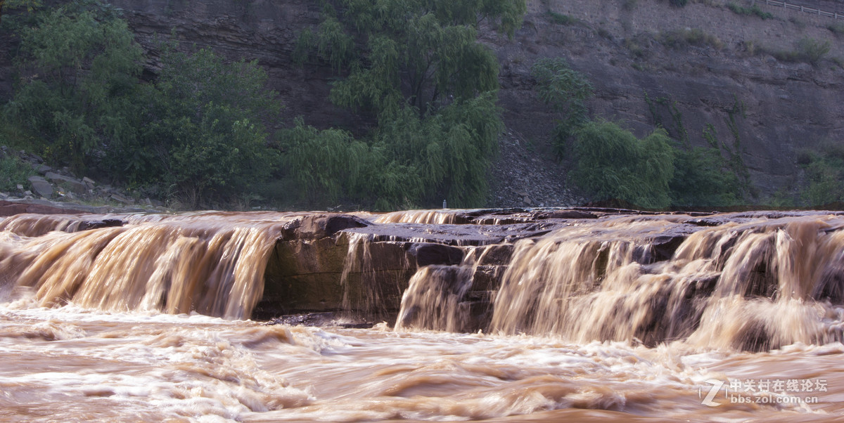 壶口瀑布 声势浩大
