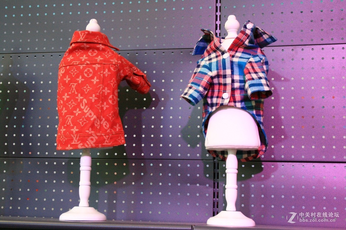 翻出来一个400D，随拍一组