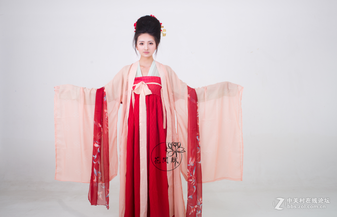 花间赋汉服簪花仕女图绢本复原服饰鉴赏