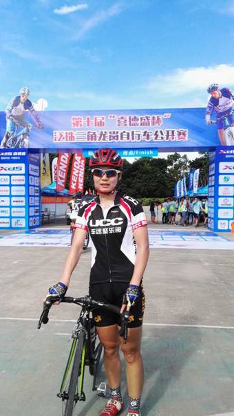 龙岗自行车公开赛：转投UCC，张俊英首站告捷