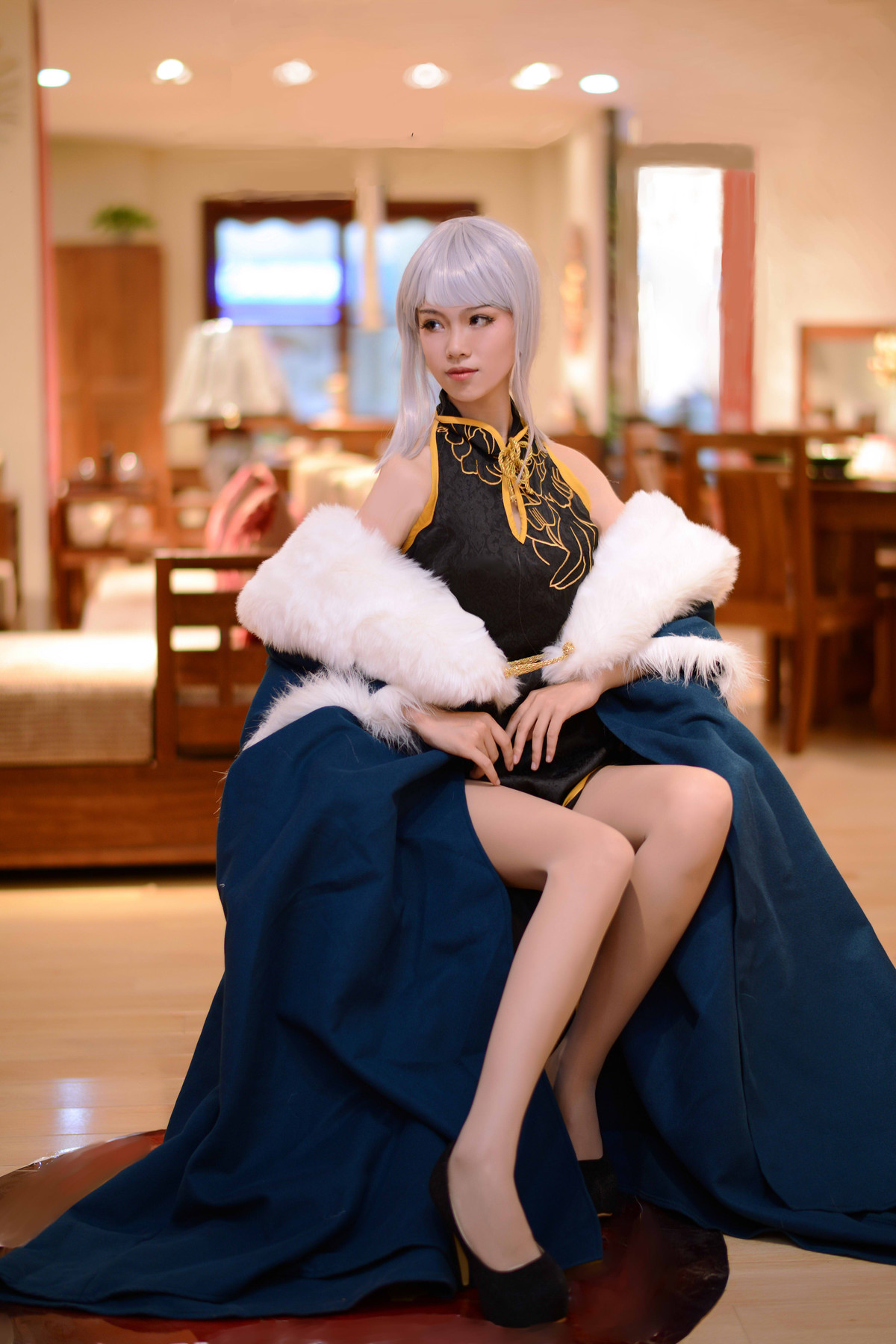 COSPLAY美女家具店 光圈全开