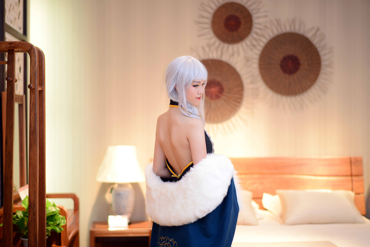 COSPLAY美女家具店 光圈全开