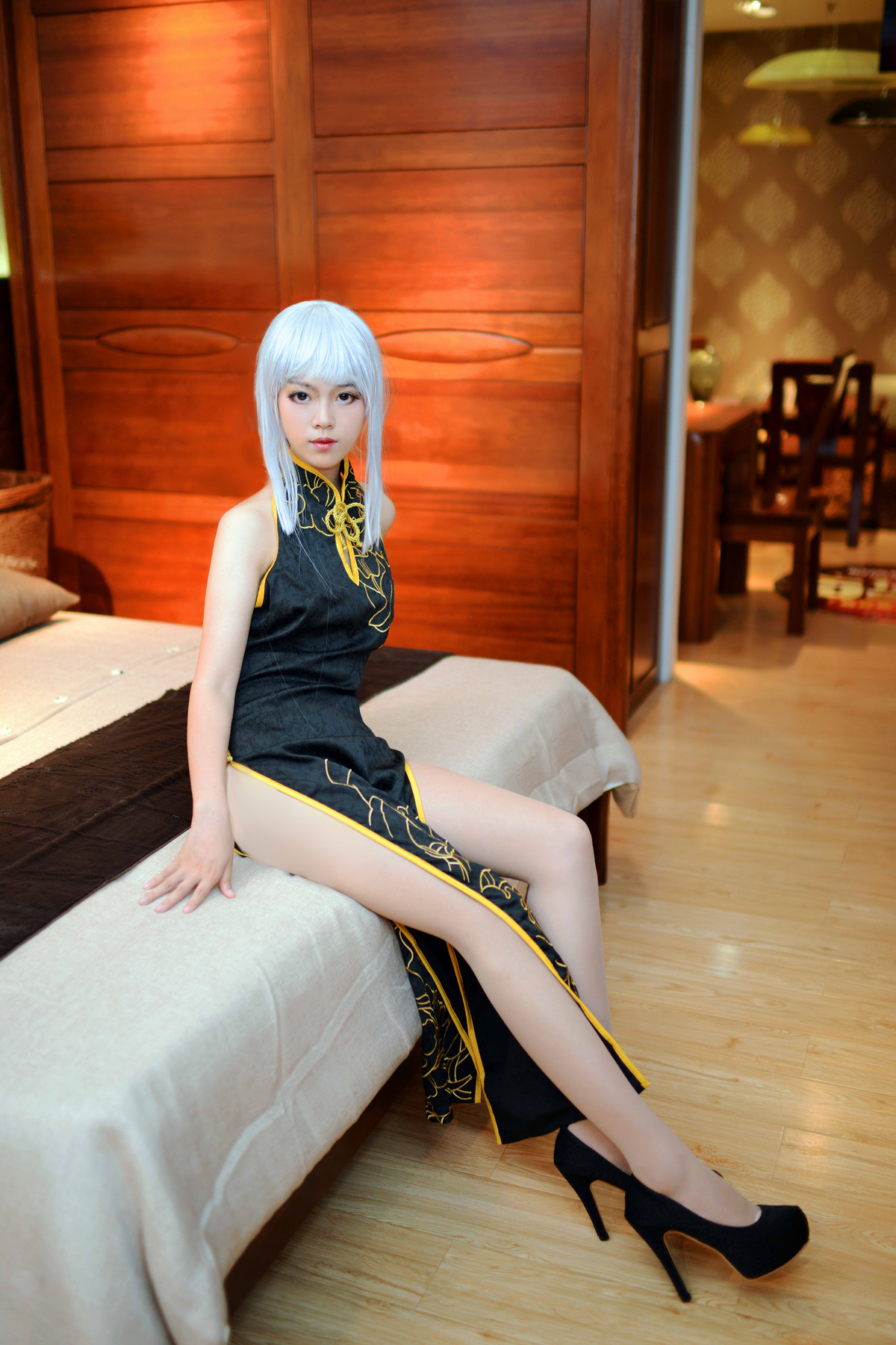 COSPLAY美女家具店 光圈全开