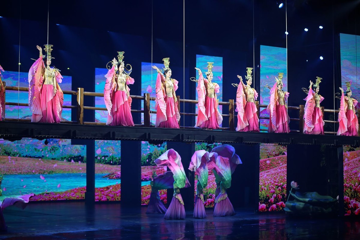 炭河千古情灯光舞台剧----欢歌之舞