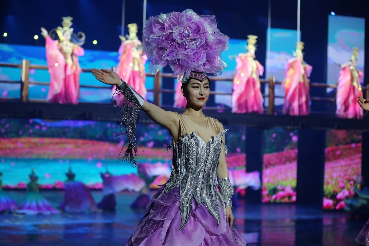 炭河千古情灯光舞台剧----欢歌之舞