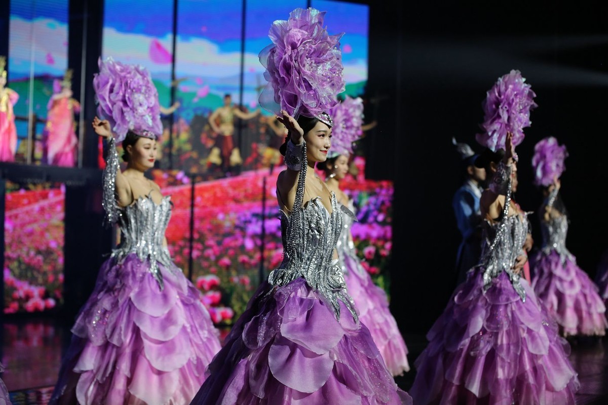 炭河千古情灯光舞台剧----欢歌之舞