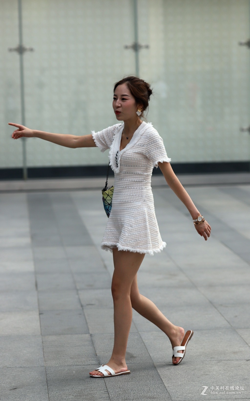 美腿少女连拍组图1