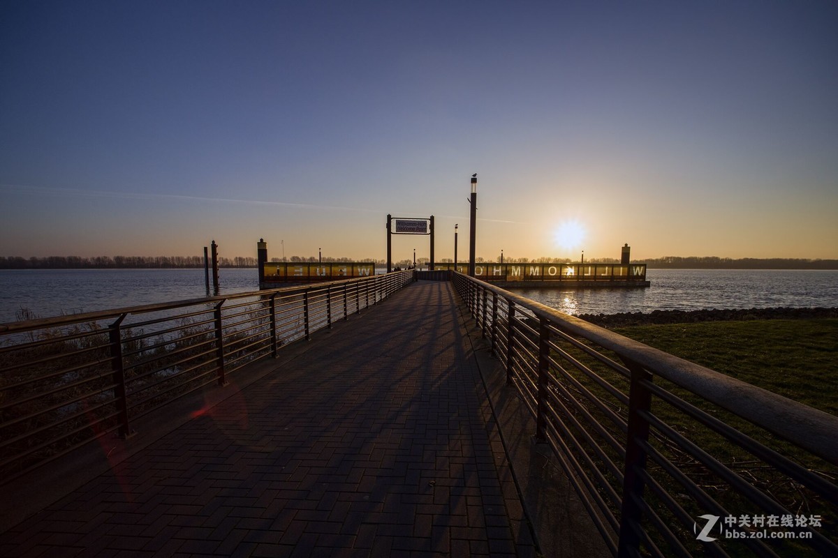 中国创造！老蛙7.5mmF2.0搭配小蚁微单首测，值得纪念的时刻