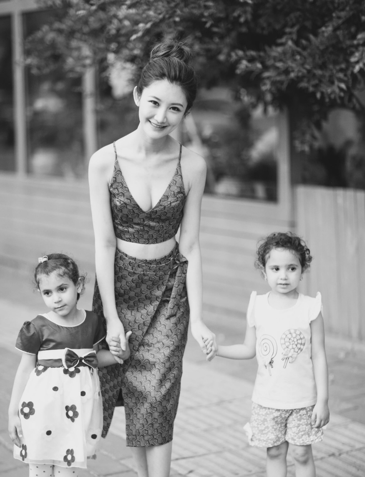 演员林沁园生活照