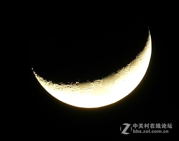 大月亮 用星空体育平台50-200 ois 拍摄