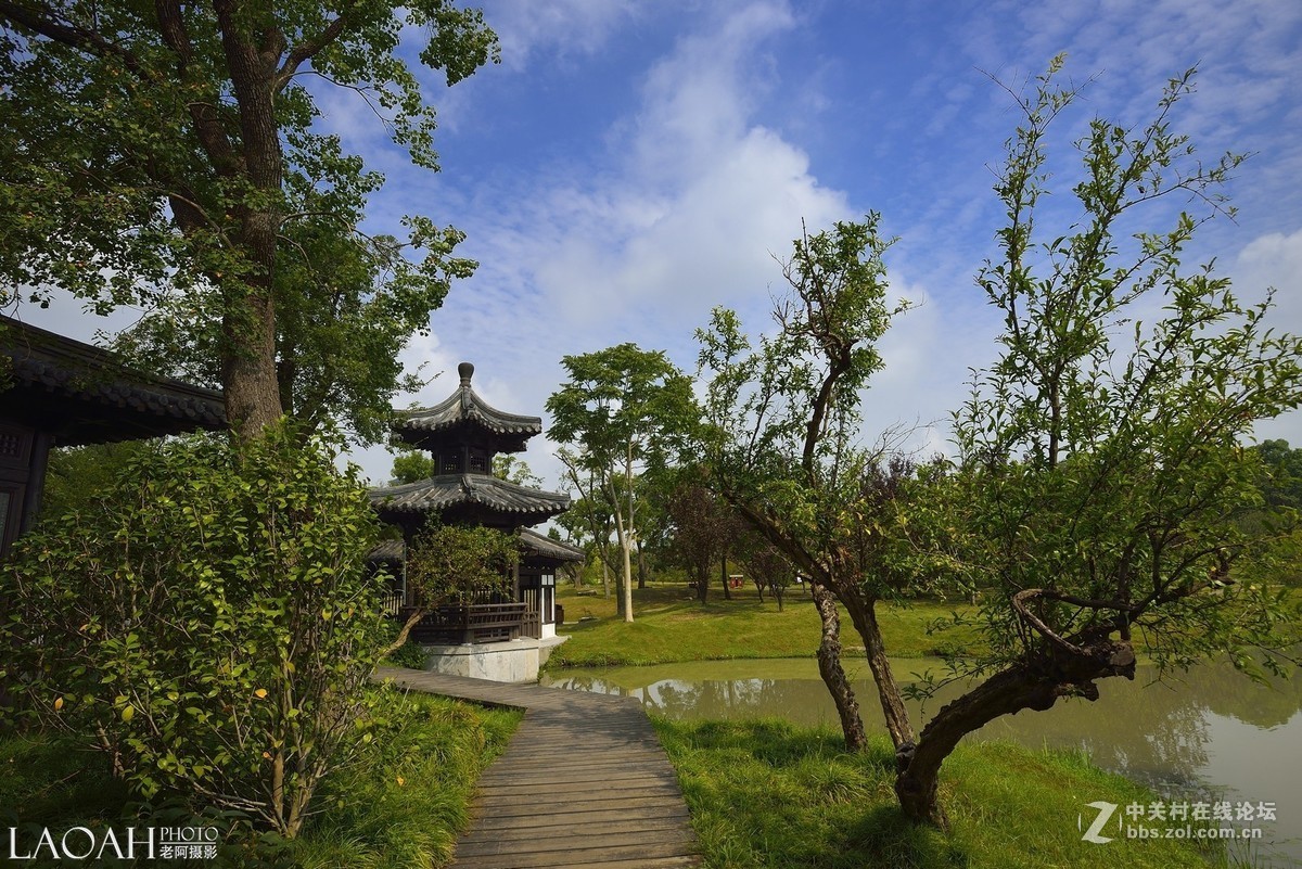 “天下三分明月夜，二分无赖是扬州”