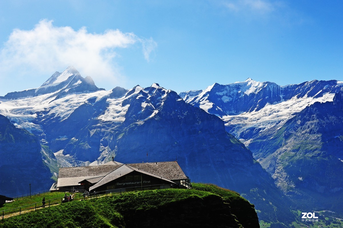 湖光山色，浑然天成。瑞士：一个一生必去的国家。