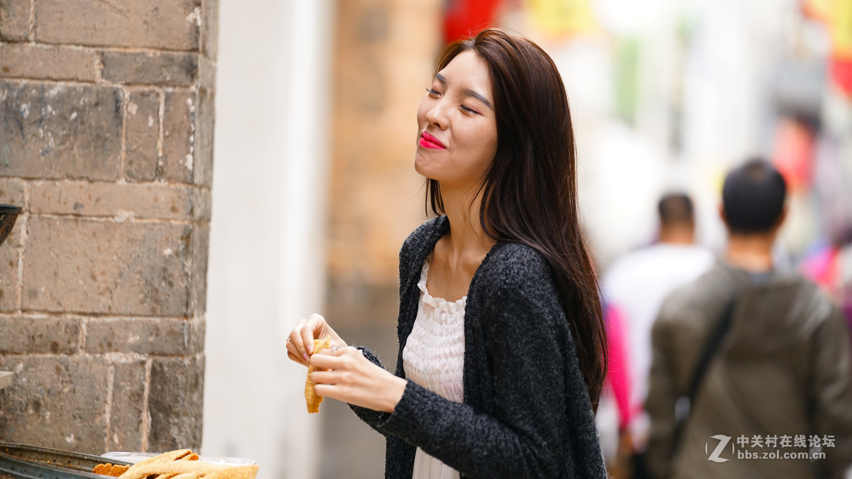 漫川古镇拍安安小魔女