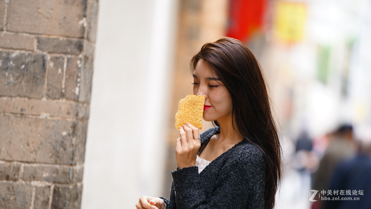 漫川古镇拍安安小魔女