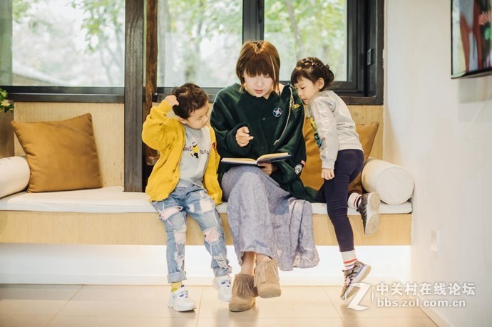 住进获国际大奖的姥姥家，看皮影大戏，逛乡村艺术嘉年华…